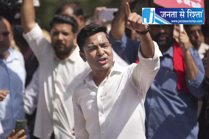 अभिषेक बनर्जी का EC को चैलेंज, 100 सीटों के CCTV फुटेज जारी करने की मांग अभिषेक बनर्जी का EC को चैलेंज, 100 सीटों के CCTV फुटेज जारी करने की मांग