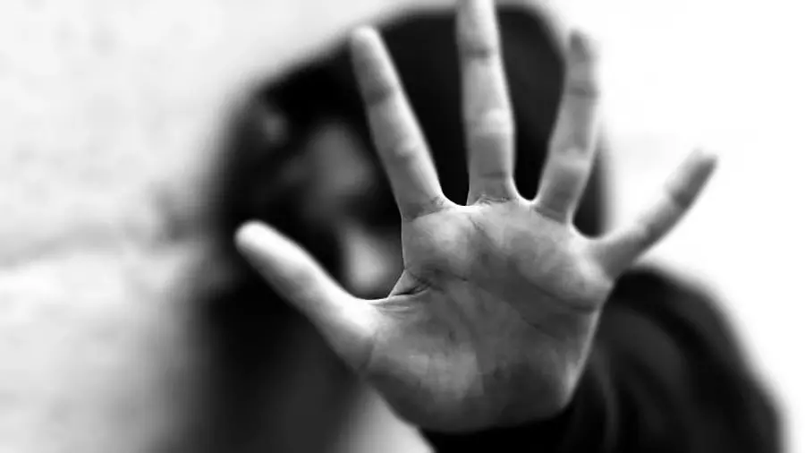 कर्नाटक में महिलाओं के खिलाफ छेड़छाड़ सबसे ज्यादा दर्ज अपराध कर्नाटक में महिलाओं के खिलाफ छेड़छाड़ सबसे ज्यादा दर्ज अपराध