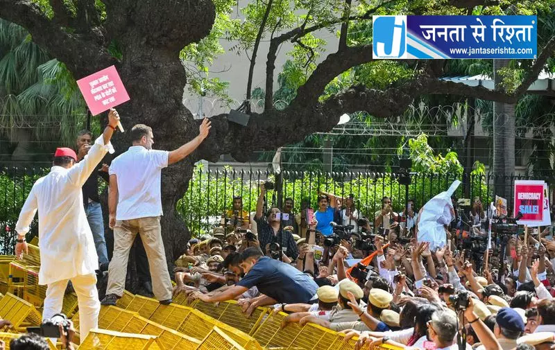 पंजाब चुनाव के बीच INDIA गठबंधन में दूरी, AAP ने मार्च से बनाई दूरी पंजाब चुनाव के बीच INDIA गठबंधन में दूरी, AAP ने मार्च से बनाई दूरी