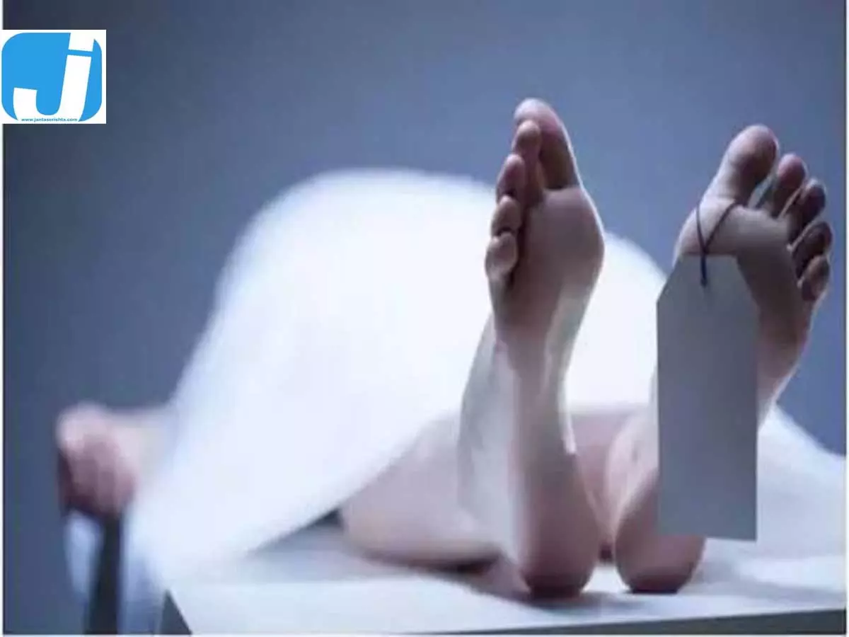 तरनतारन के गांव में खून से लथपथ मिले दो शव, इलाके में दहशत तरनतारन के गांव में खून से लथपथ मिले दो शव, इलाके में दहशत