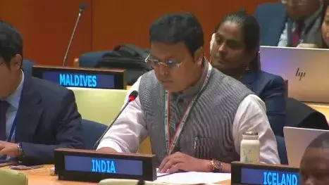 OIC पर भारत का प्रहार: आतंकवाद पर आँखें मूंदने का आरोप OIC पर भारत का प्रहार: आतंकवाद पर आँखें मूंदने का आरोप