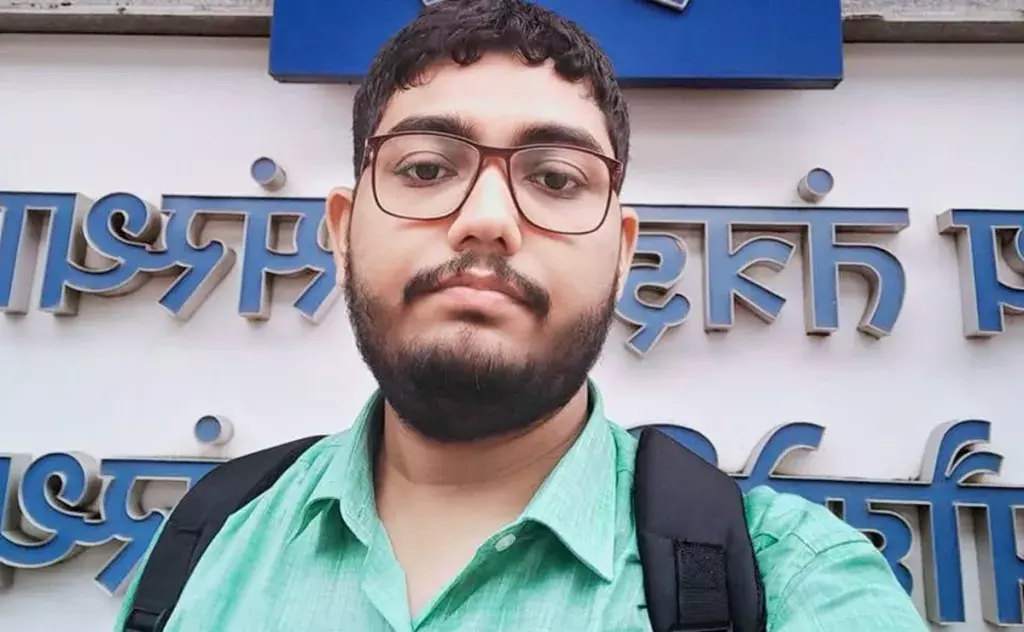 IIT बॉम्बे स्कॉलर मामला: 8 दिन हिरासत में रहने के बाद मिली ज़मानत IIT बॉम्बे स्कॉलर मामला: 8 दिन हिरासत में रहने के बाद मिली ज़मानत