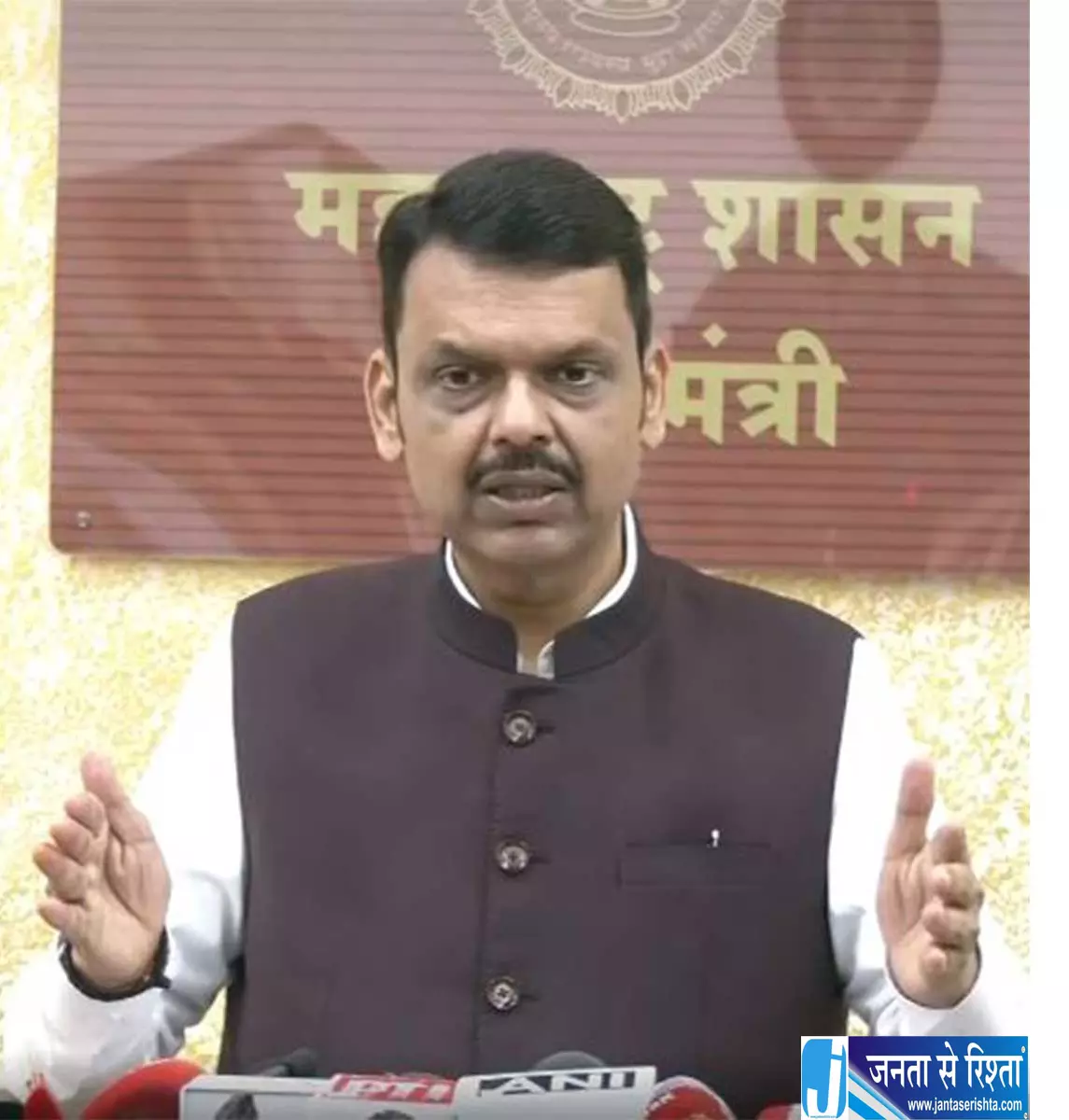 महाराष्ट्र के सूखे पर शाह से मिले फडणवीस ज्यादा मदद की मांग महाराष्ट्र के सूखे पर शाह से मिले फडणवीस ज्यादा मदद की मांग