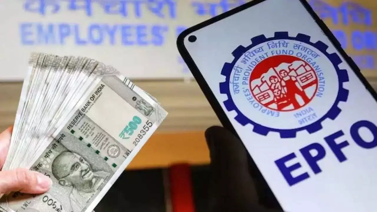 EPFO में बड़ा बदलाव, UPI से निकाल सकेंगे PF का पैसा EPFO में बड़ा बदलाव, UPI से निकाल सकेंगे PF का पैसा