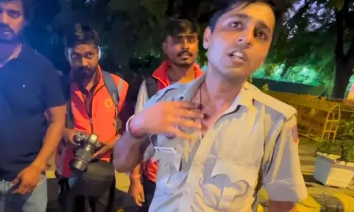 पुलिसकर्मियों से मारपीट का आरोप, INDIA ब्लॉक के प्रदर्शन में बवाल