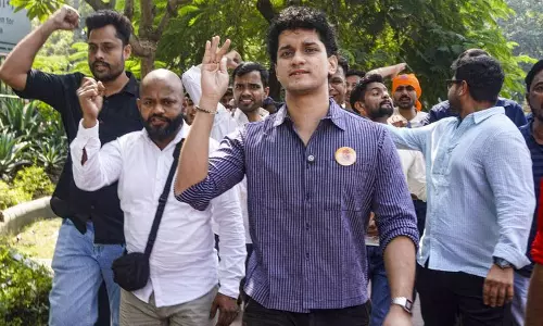 दिल्ली में छात्र समूहों का विरोध प्रदर्शन, चुनाव सुधारों की उठाई मांग