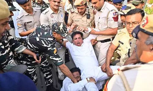 दिल्ली में INDIA गठबंधन का मार्च, SIR वापस लेने की उठाई मांग
