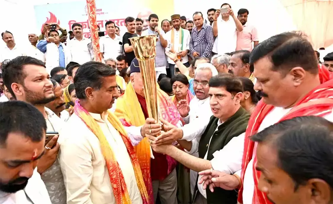 ‘जन सेवा से राष्ट्र सेवा’ पर जोर, निकली सेवा ज्योति यात्रा ‘जन सेवा से राष्ट्र सेवा’ पर जोर, निकली सेवा ज्योति यात्रा