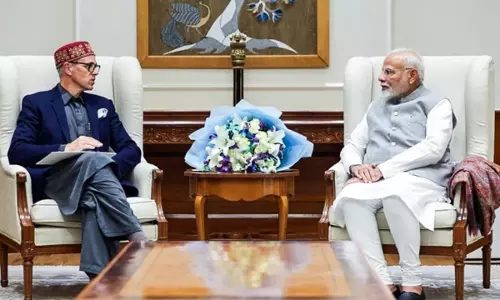 विपक्ष के विरोध के बीच उमर अब्दुल्ला ने सराहा मोदी को विपक्ष के विरोध के बीच उमर अब्दुल्ला ने सराहा मोदी को