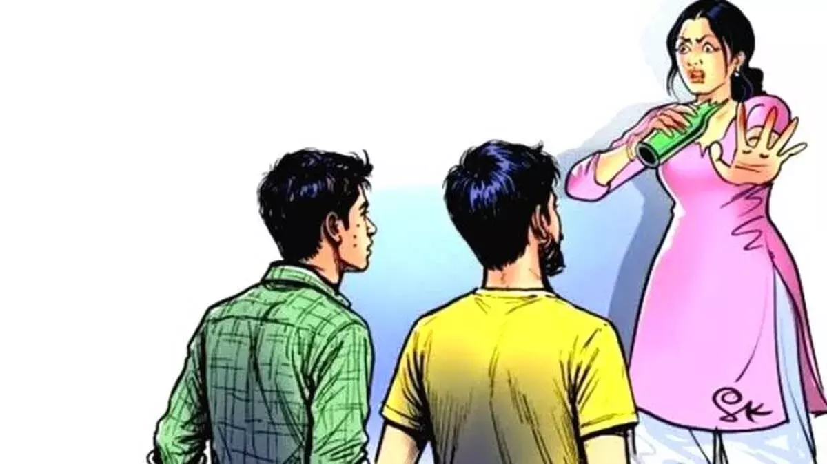 पैसे देकर गैंगरेप केस कमजोर करने की साजिश, परिजनों पर दबाव पैसे देकर गैंगरेप केस कमजोर करने की साजिश, परिजनों पर दबाव