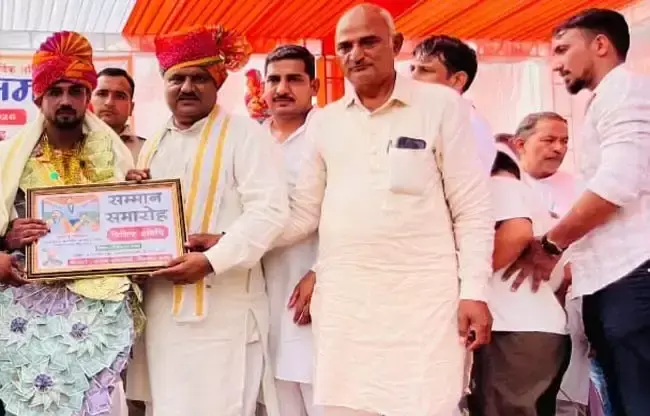 एशियाड चैंपियन कप्तान सुनील मलिक सम्मानित एशियाड चैंपियन कप्तान सुनील मलिक सम्मानित