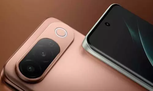 7050mAh बैटरी वाले Vivo 5G फोन पर बंपर डिस्काउंट, मिलेंगे शानदार फीचर्स 7050mAh बैटरी वाले Vivo 5G फोन पर बंपर डिस्काउंट, मिलेंगे शानदार फीचर्स