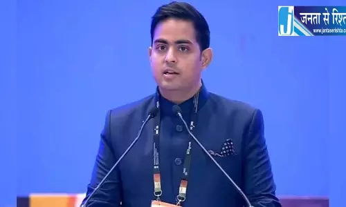 Jio की बड़ी योजना का खुलासा, आकाश Jio की बड़ी योजना का खुलासा, आकाश