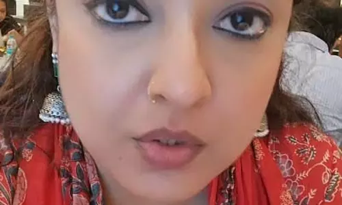 तनुश्री दत्ता ने नाना पाटेकर के निधन पर परिजनों के प्रति जताई संवेदना तनुश्री दत्ता ने नाना पाटेकर के निधन पर परिजनों के प्रति जताई संवेदना