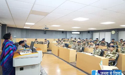 CISF जवानों को साइबर सुरक्षा और घटना प्रतिक्रिया की विशेष ट्रेनिंग CISF जवानों को साइबर सुरक्षा और घटना प्रतिक्रिया की विशेष ट्रेनिंग