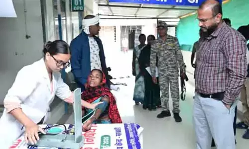 मरवाही अस्पताल में कलेक्टर का औचक निरीक्षण, अधिकारी मिला अनुपस्थित मरवाही अस्पताल में कलेक्टर का औचक निरीक्षण, अधिकारी मिला अनुपस्थित