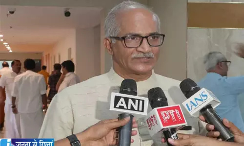 वंदे मातरम विवाद पर BJP सांसद सदानंदन मास्टर का बड़ा बयान वंदे मातरम विवाद पर BJP सांसद सदानंदन मास्टर का बड़ा बयान