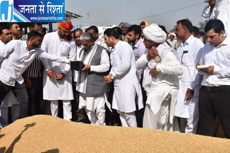 हरियाणा के किसानों को मंत्री कृष्ण लाल पंवार का भरोसा, एक-एक दाना खरीदेगी सरकार हरियाणा के किसानों को मंत्री कृष्ण लाल पंवार का भरोसा, एक-एक दाना खरीदेगी सरकार
