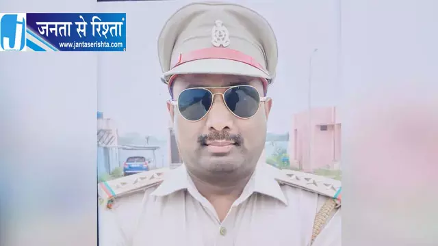 गोरखपुर-लखनऊ हाईवे पर दर्दनाक हादसा, तेज रफ्तार रोडवेज बस ने डिप्टी रेंजर को रौंदा गोरखपुर-लखनऊ हाईवे पर दर्दनाक हादसा, तेज रफ्तार रोडवेज बस ने डिप्टी रेंजर को रौंदा