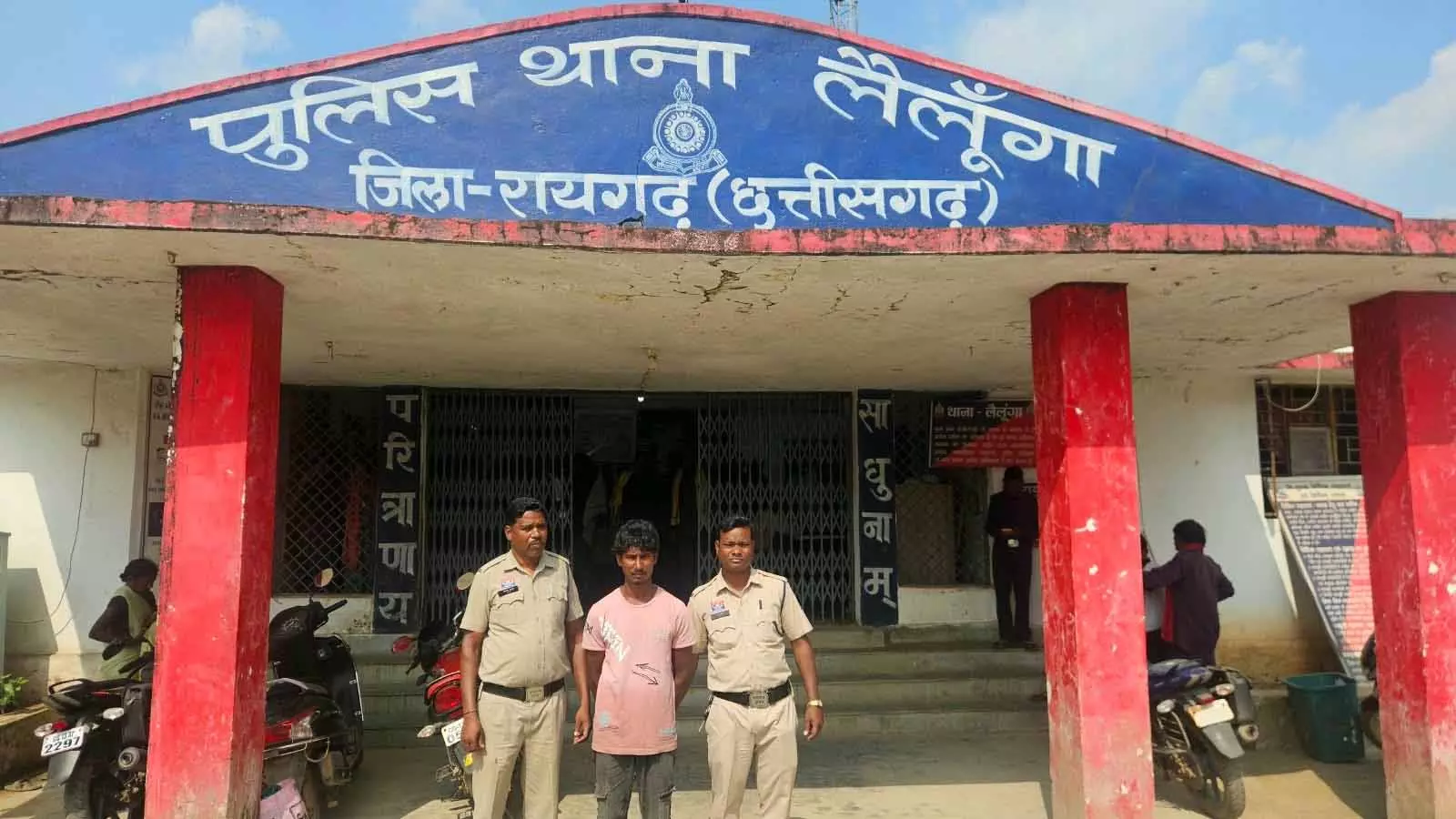 शादी का झांसा देकर युवती का शारीरिक शोषण, गर्भवती होने पर मुकरा प्रेमी, गिरफ्तार शादी का झांसा देकर युवती का शारीरिक शोषण, गर्भवती होने पर मुकरा प्रेमी, गिरफ्तार
