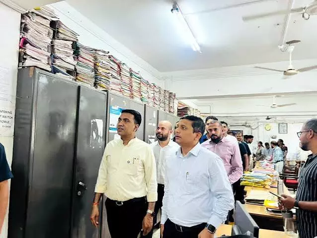 मापुसा मछली बाज़ार और कॉम्प्लेक्स प्रोजेक्ट की समीक्षा मापुसा मछली बाज़ार और कॉम्प्लेक्स प्रोजेक्ट की समीक्षा
