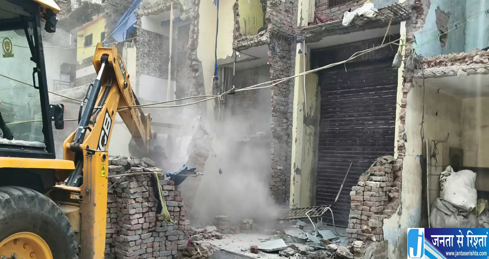 दिल्ली में अवैध निर्माण पर MCD का बड़ा एक्शन दिल्ली में अवैध निर्माण पर MCD का बड़ा एक्शन