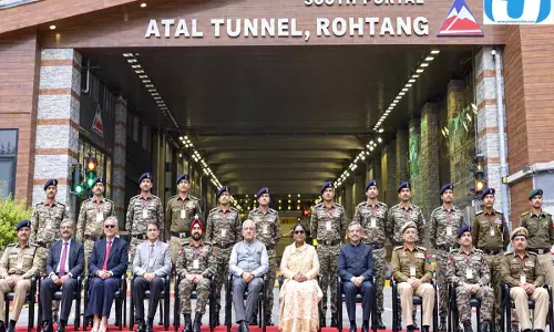 मनाली में राष्ट्रपति का अनोखा अंदाज, चखा हिमाचली भोजन और खरीदे स्थानीय उत्पाद