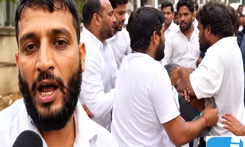 दिल्ली में कश्मीरी युवक से मारपीट, कांग्रेस समर्थकों पर आरोप दिल्ली में कश्मीरी युवक से मारपीट, कांग्रेस समर्थकों पर आरोप
