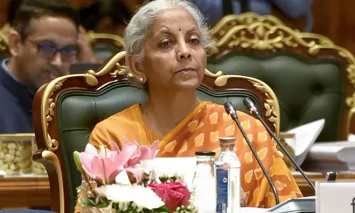 निर्मला सीतारमण का तीन दिवसीय सिंगापुर दौरा, वैश्विक निवेशकों से करेंगी चर्चा निर्मला सीतारमण का तीन दिवसीय सिंगापुर दौरा, वैश्विक निवेशकों से करेंगी चर्चा