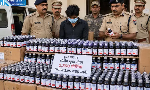 कानपुर में 2.95 करोड़ रुपये का प्रतिबंधित कोडीन सीरप बरामद