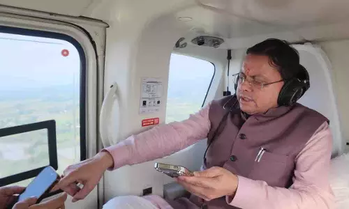 दोपहर 12 बजे बाजपुर में हुई भीषण ओलावृष्टि, सूचना मिलते ही प्रभावित किसानों के बीच पहुंचे मुख्यमंत्री धामी