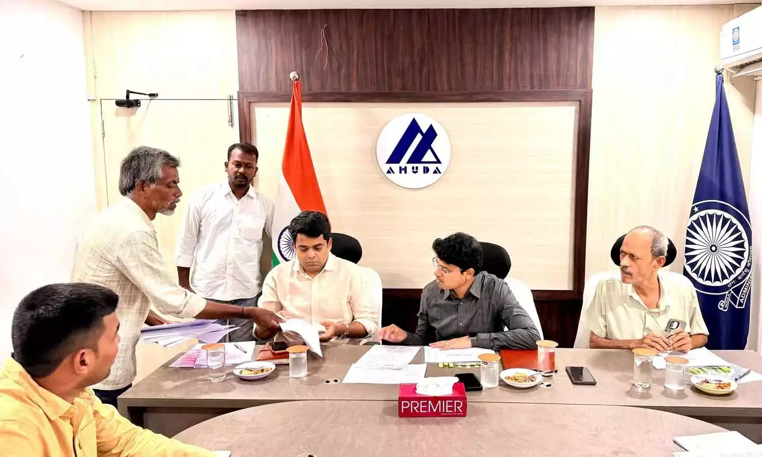 Andhra: AHUDA ने अनंतपुर शहर में पिंक टॉयलेट्स के लिए टेंडर मंज़ूर किए Andhra: AHUDA ने अनंतपुर शहर में पिंक टॉयलेट्स के लिए टेंडर मंज़ूर किए