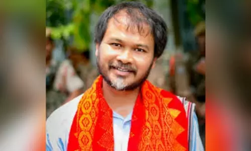 नगांव में कांग्रेस की करारी हार, अखिल गोगोई बोले- इस्तीफ़ा दें गौरव नगांव में कांग्रेस की करारी हार, अखिल गोगोई बोले- इस्तीफ़ा दें गौरव