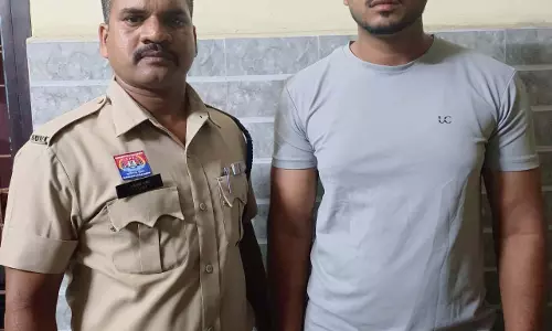 शादी का झांसा देकर युवती से शारीरिक संबंध बनाने का आरोप, युवक गिरफ्तार शादी का झांसा देकर युवती से शारीरिक संबंध बनाने का आरोप, युवक गिरफ्तार