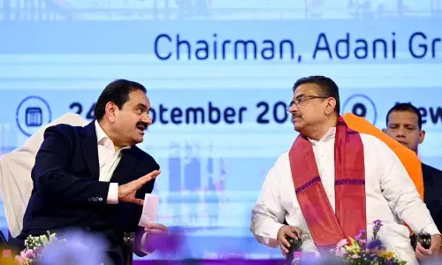 डेटा सेंटर की जमीन पर बनेगा अस्पताल, अदाणी ग्रुप लगाएगा 4000 करोड़ डेटा सेंटर की जमीन पर बनेगा अस्पताल, अदाणी ग्रुप लगाएगा 4000 करोड़