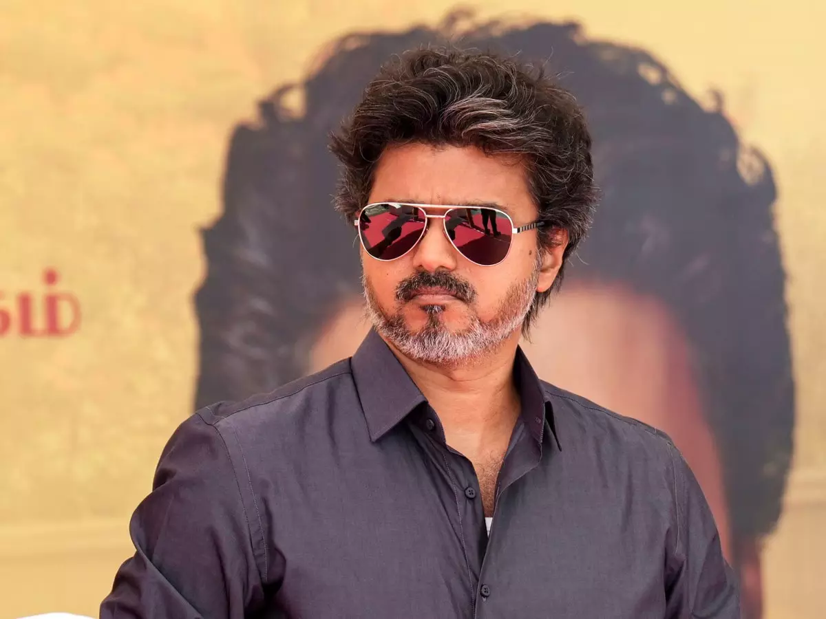 तमिलनाडु के जीएसटी आंकड़ों पर घमासान, TVK ने DMK को घेरा तमिलनाडु के जीएसटी आंकड़ों पर घमासान, TVK ने DMK को घेरा