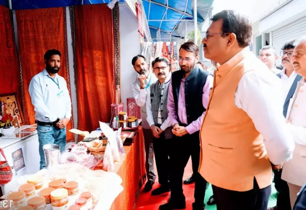 कृषि उत्पादों की ब्रांडिंग और बाजार विस्तार पर जोर कृषि उत्पादों की ब्रांडिंग और बाजार विस्तार पर जोर