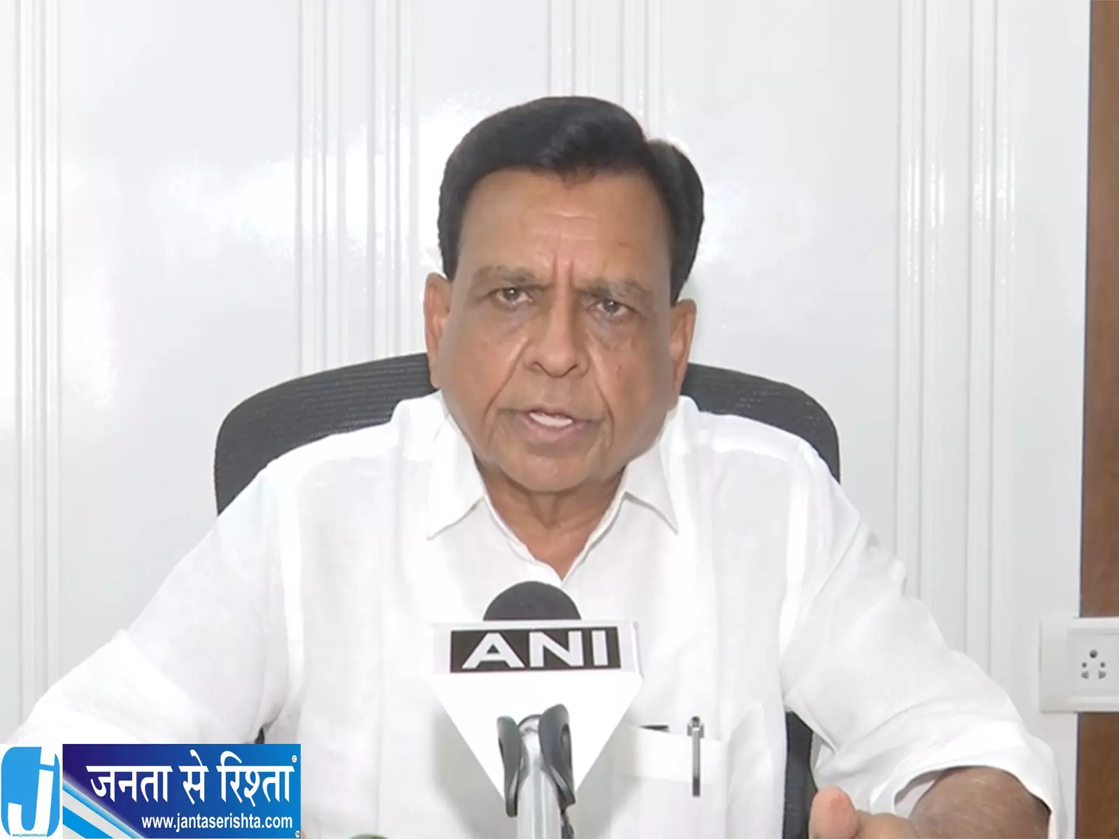 मध्य प्रदेश में शराब कॉन्ट्रैक्ट में कथित गड़बड़ी की जांच के आदेश मध्य प्रदेश में शराब कॉन्ट्रैक्ट में कथित गड़बड़ी की जांच के आदेश