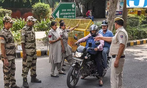 दिल्ली में हाई अलर्ट, जंतर-मंतर पर भारी सुरक्षा