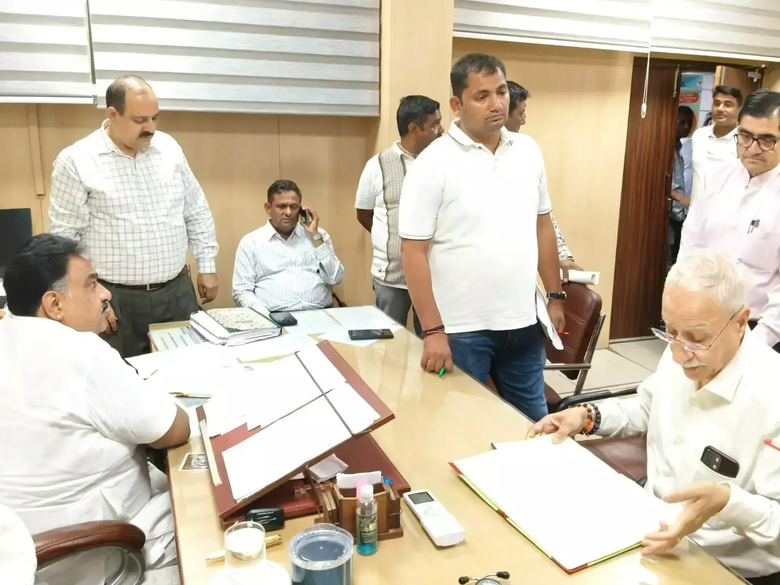 डिप्टी स्पीकर के औचक निरीक्षण से अस्पताल प्रशासन में हलचल डिप्टी स्पीकर के औचक निरीक्षण से अस्पताल प्रशासन में हलचल