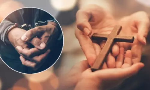 ईसाई धर्म प्रचार के आरोप में नेपाल में विदेशी नागरिकों पर कार्रवाई ईसाई धर्म प्रचार के आरोप में नेपाल में विदेशी नागरिकों पर कार्रवाई
