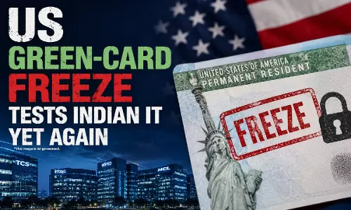 US में ग्रीन कार्ड पर रोक से भारतीय IT सेक्टर की एक बार फिर परीक्षा