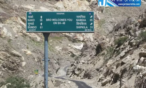 शिपकी ला व्यापार पर IGST की मार, राहत की मांग तेज शिपकी ला व्यापार पर IGST की मार, राहत की मांग तेज