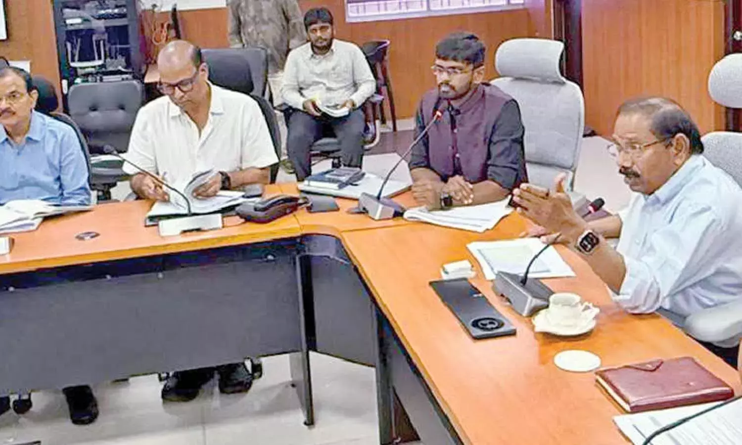 Andhra: थर्मल पावर आउटपुट रिकॉर्ड 19,268 MU तक पहुंचा Andhra: थर्मल पावर आउटपुट रिकॉर्ड 19,268 MU तक पहुंचा