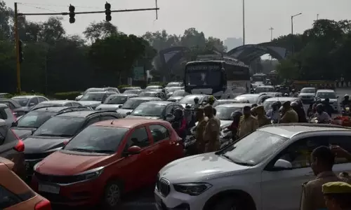 दिल्ली में CJP के प्रदर्शन को लेकर हाई अलर्ट, नोएडा बॉर्डर पर सख्त चेकिंग दिल्ली में CJP के प्रदर्शन को लेकर हाई अलर्ट, नोएडा बॉर्डर पर सख्त चेकिंग