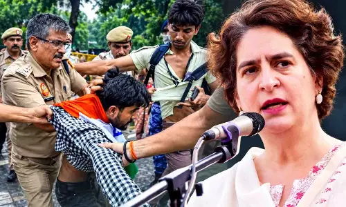 CJP प्रदर्शन पर प्रियंका गांधी का सरकार पर हमला, बोलीं- लोकतंत्र की जगह तानाशाही CJP प्रदर्शन पर प्रियंका गांधी का सरकार पर हमला, बोलीं- लोकतंत्र की जगह तानाशाही