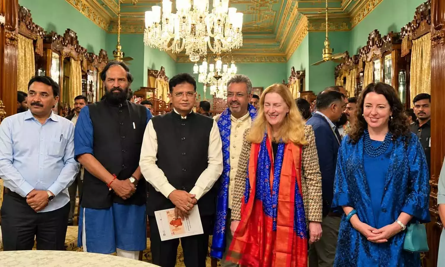 Telangana: उत्तम ने स्विस निवेशकों को तेलंगाना आने के लिए आकर्षित किया Telangana: उत्तम ने स्विस निवेशकों को तेलंगाना आने के लिए आकर्षित किया