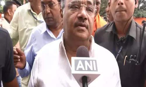 महालया पर ईडन गार्डन्स में भव्य दुर्गा पूजा समारोह की तैयारी