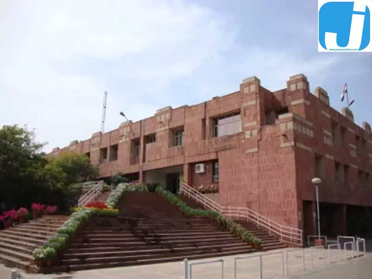 यौन उत्पीड़न के आरोपों पर बिमोल अकोइजम के खिलाफ कार्रवाई यौन उत्पीड़न के आरोपों पर बिमोल अकोइजम के खिलाफ कार्रवाई