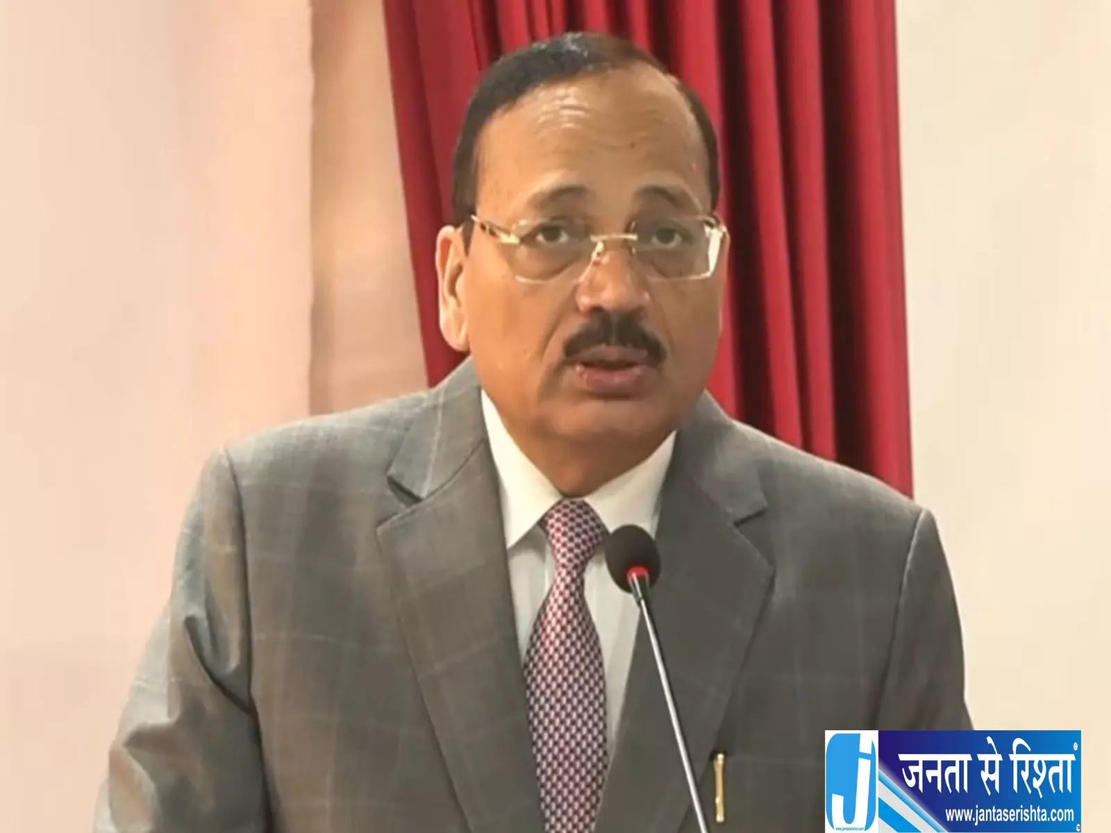 सुप्रीम कोर्ट के पास प्रदर्शन में हिरासत में लिए गए वकीलों की रिहाई सुप्रीम कोर्ट के पास प्रदर्शन में हिरासत में लिए गए वकीलों की रिहाई